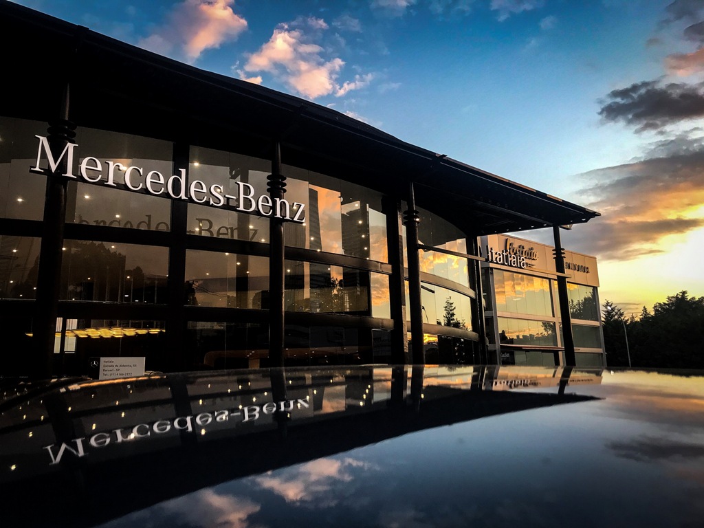 MERCEDES-BENZ REINAUGURA CONCESSIONÁRIO DE AUTOMÓVEIS EM SÃO PAULO COM NOVO CONCEITO DE ATENDIMENTO, foto 4