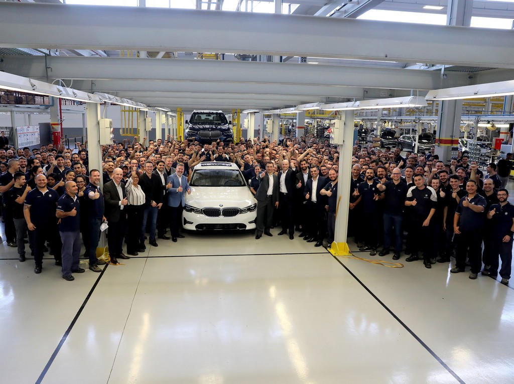 FÁBRICA DO BMW GROUP EM ARAQUARI CELEBRA 5 ANOS, foto 1