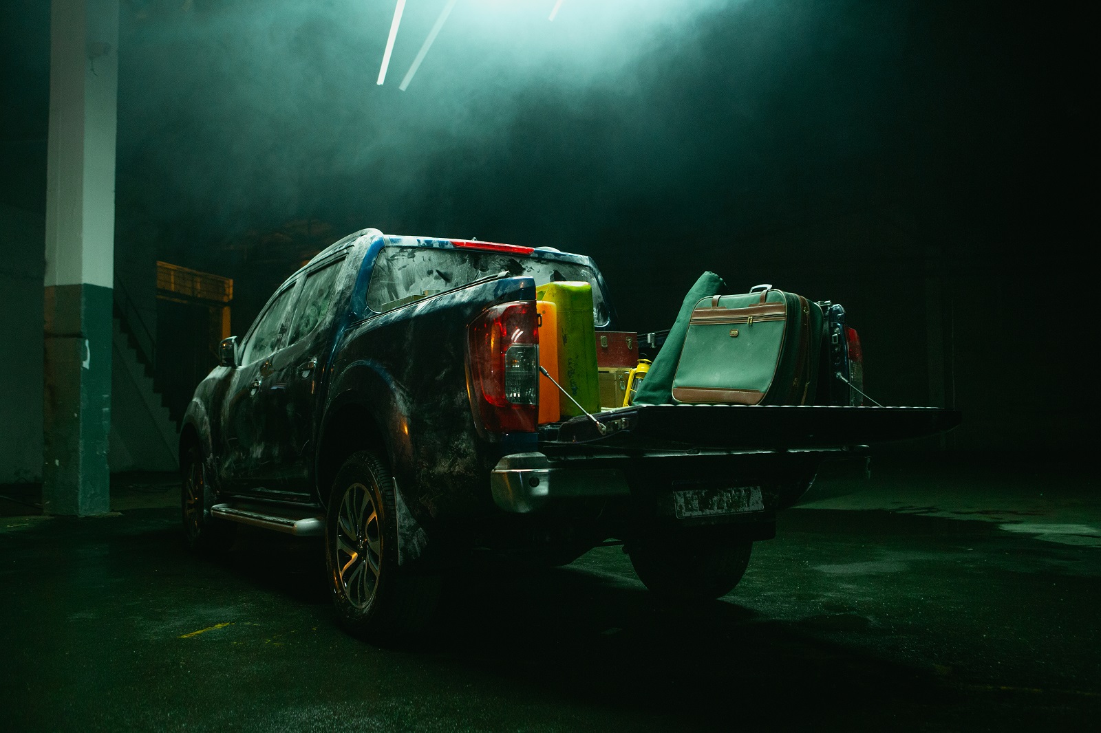 NISSAN FRONTIER E NISSAN KICKS AJUDAM HEROÍNA A ESCAPAR DE ZUMBIS, foto 3