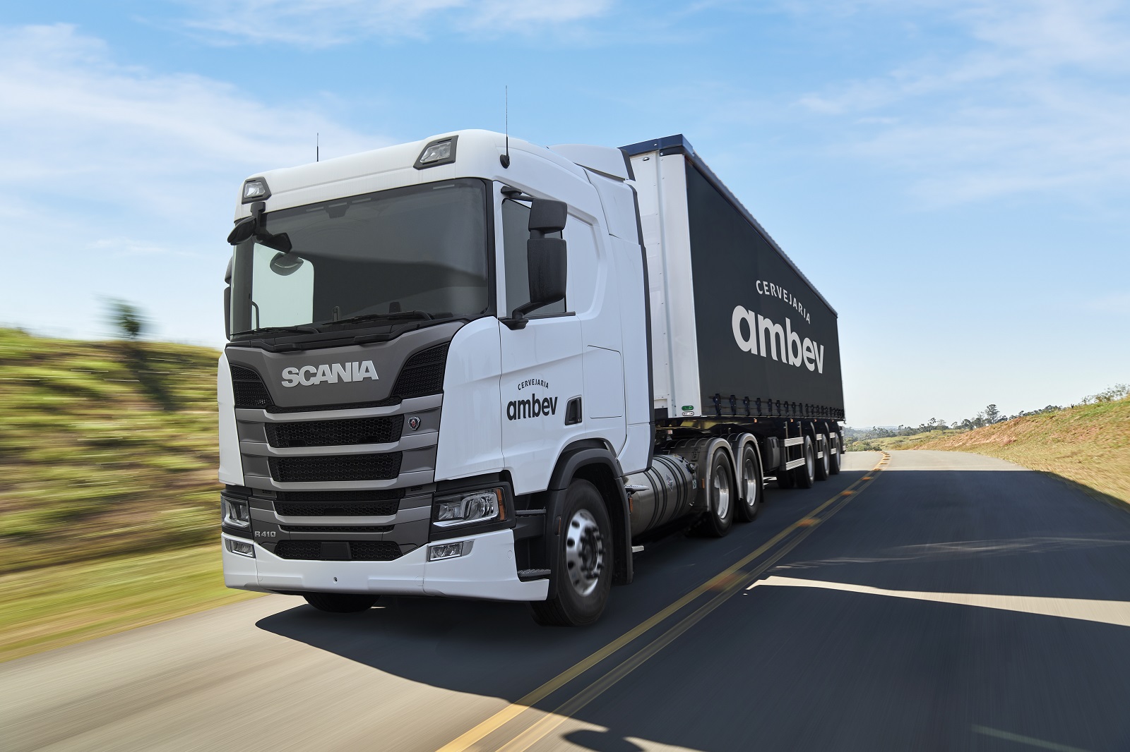 CERVEJARIA AMBEV E SCANIA ANUNCIAM PARCERIA EM DEMONSTRAÇÃO DOS PRIMEIROS CAMINHÕES 100% MOVIDOS A GÁS LIQUEFEITO NO BRASIL, foto 1