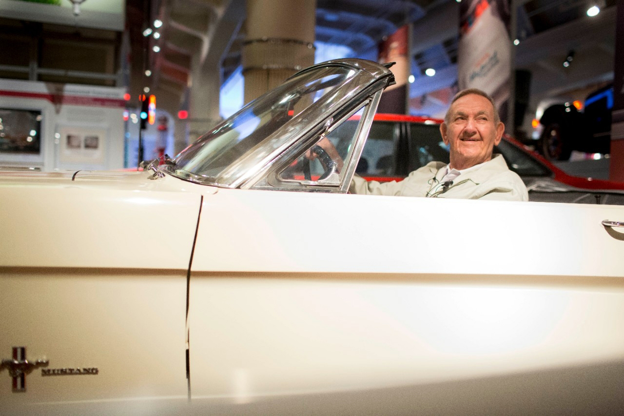 A HISTÓRIA DO HOMEM QUE VENDEU SEM SABER - E PROVAVELMENTE SALVOU - O MUSTANG N°1, foto 2