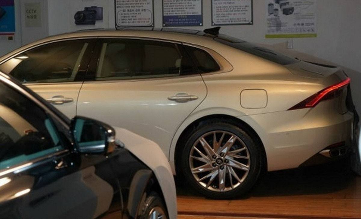NOVO HYUNDAI GRANDEUR 2020 SURGE DESCOBERTO SEM CAMUFLAGEM, foto 3