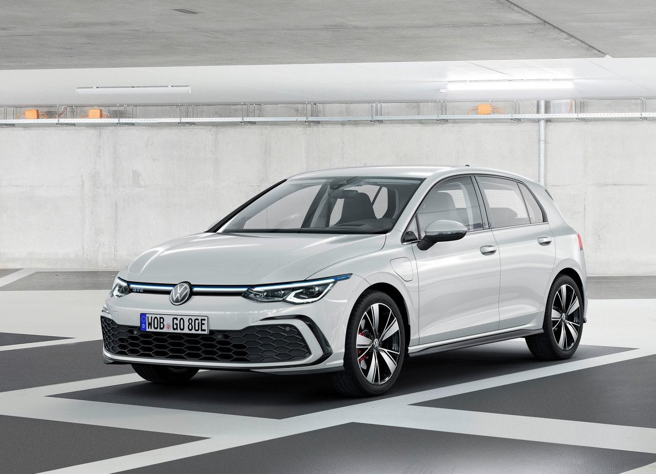 NOVO VOLKSWAGEN GOLF GTE DE 245 CV EM MAIS DETALHES, foto 1