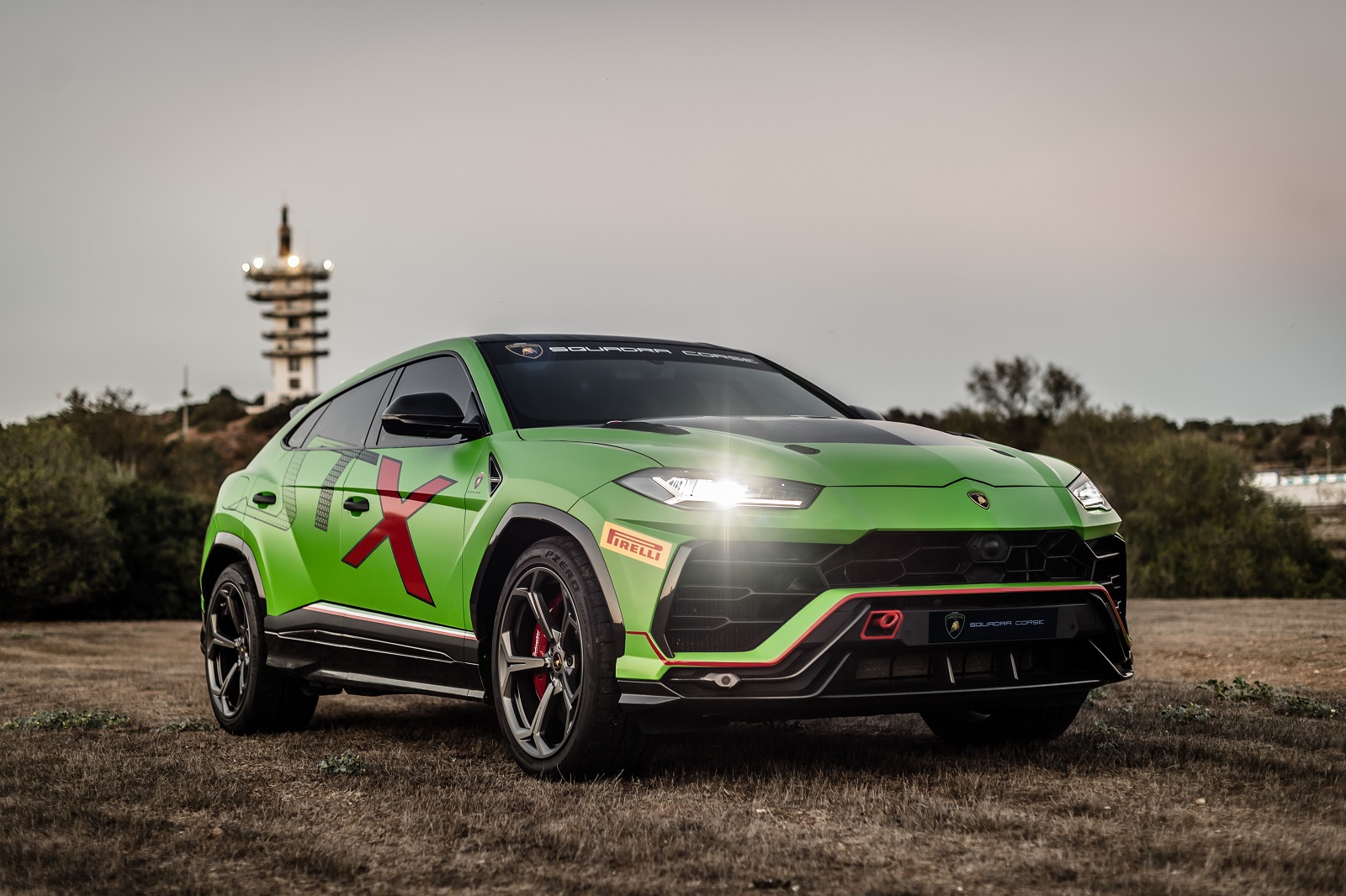 SURGE UM TEASER DO PRIMEIRO HIPERESPORTIVO DA LAMBORGHINI SQUADRA CORSE, foto 2