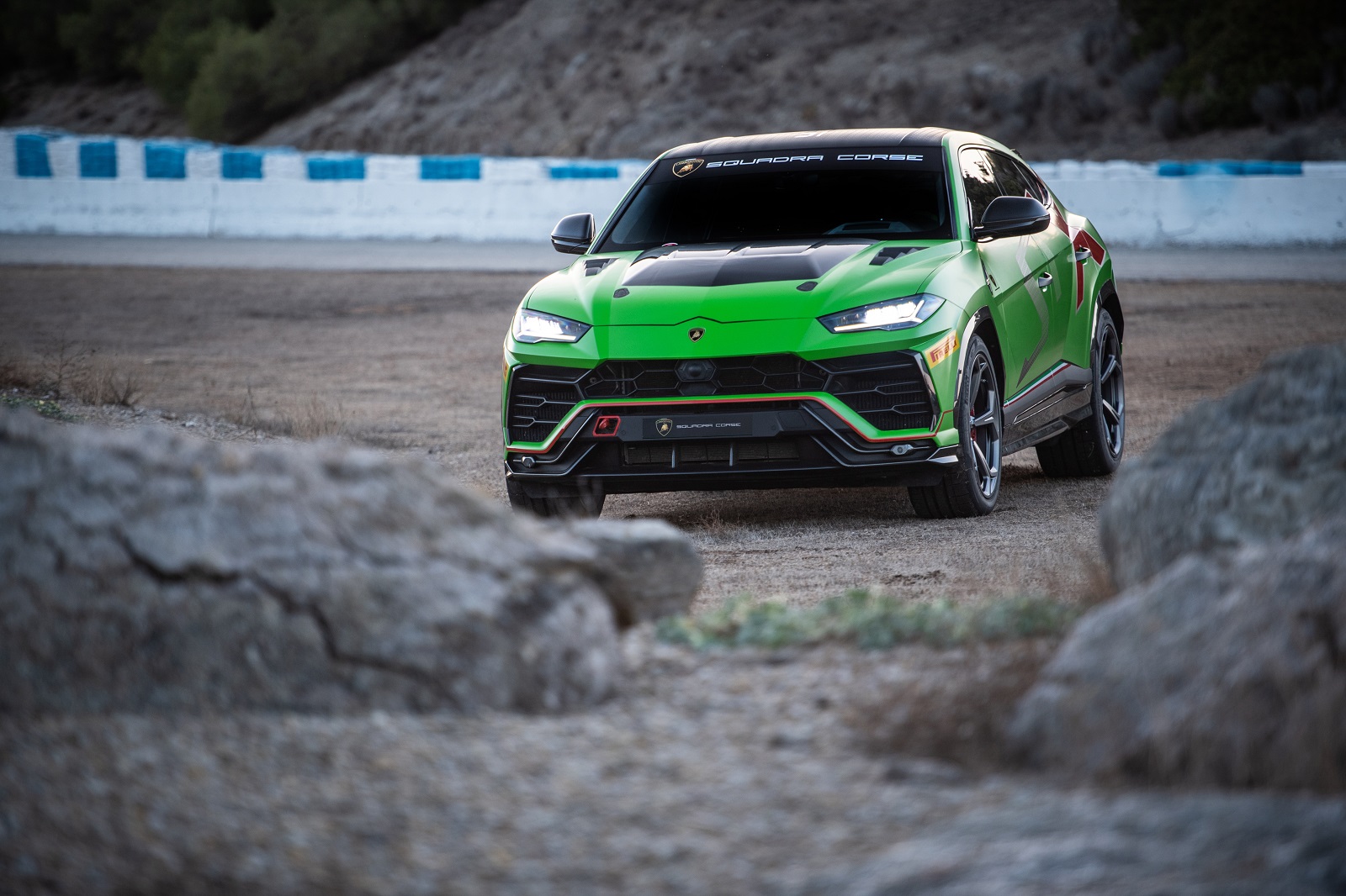 SURGE UM TEASER DO PRIMEIRO HIPERESPORTIVO DA LAMBORGHINI SQUADRA CORSE, foto 4
