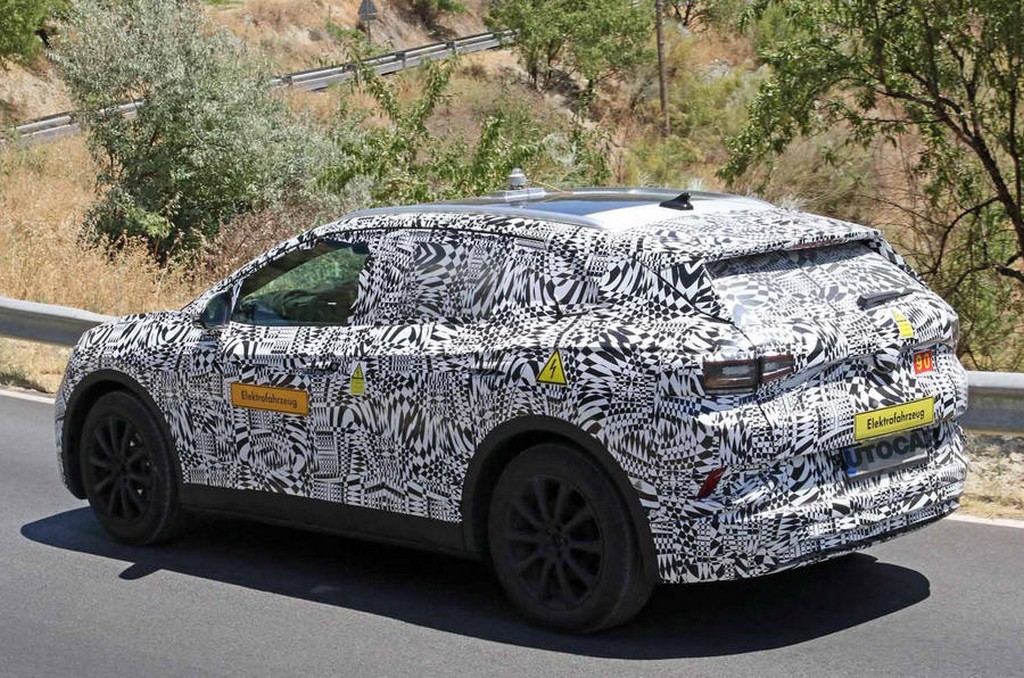 VOLKSWAGEN ID.4 SURGE CAMUFLADO NA CHINA, foto 19