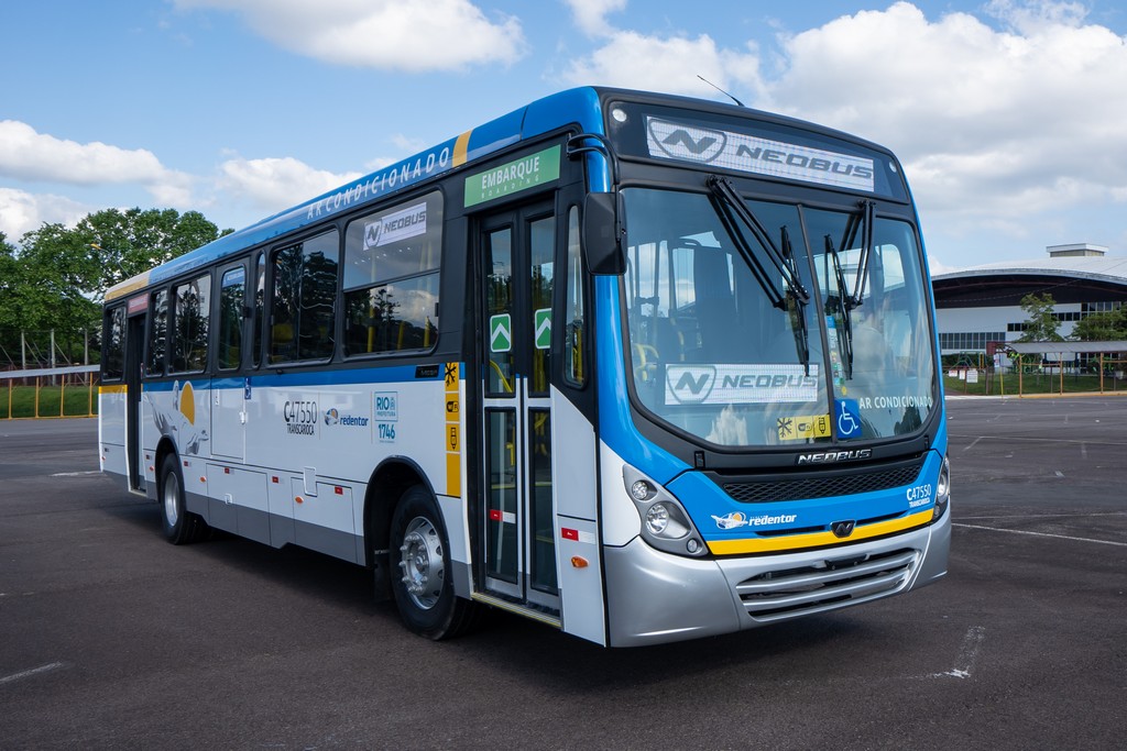 NOVA FROTA DE ÔNIBUS URBANOS MERCEDES-BENZ ENTRA EM OPERAÇÃO NO RIO DE JANEIRO, foto 1