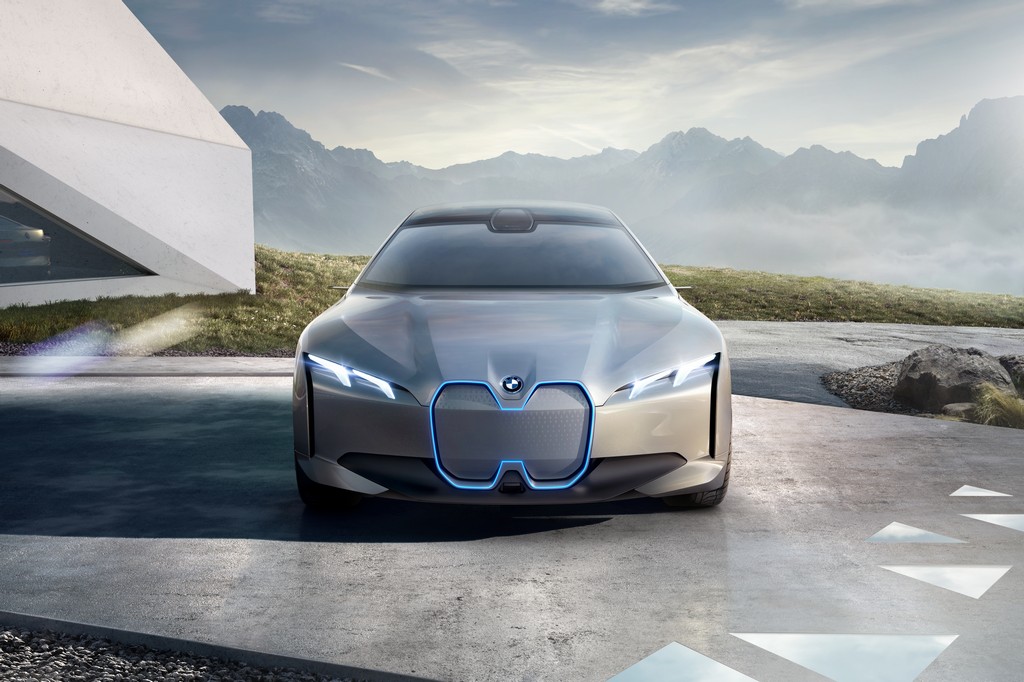 BMW i4 CHEGARÁ EM 2021 COM 600 KM DE AUTONOMIA, foto 10