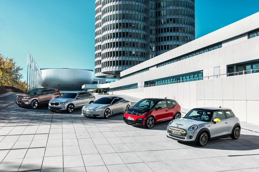 BMW i4 CHEGARÁ EM 2021 COM 600 KM DE AUTONOMIA, foto 14
