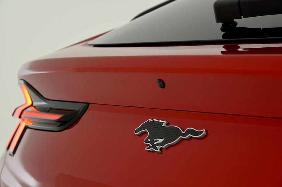 FORD PLANEJA USAR O NOME MUSTANG EM OUTROS MODELOS DEPOIS DO MACH-E, foto 2