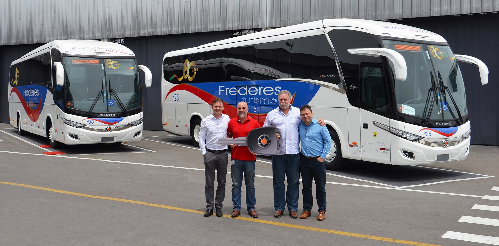 EXPRESSO FREDERES COMEMORA 80 ANOS COM NOVOS ÔNIBUS MARCOPOLO, foto 2