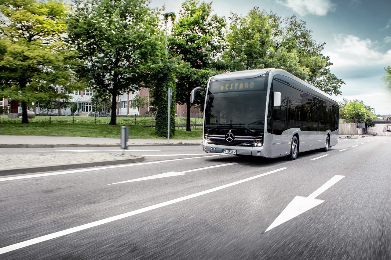 MERCEDES-BENZ COMEMORA MARCO HISTÓRICO DE 55.555 ÔNIBUS URBANOS DA LINHA CITARO PRODUZIDOS, foto 1