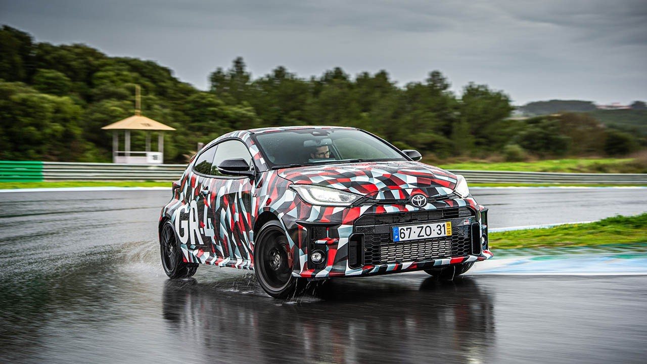 TOYOTA YARIS GR-4 SERÁ EQUIPADO COM UM MOTOR 1.6 DE 3 CILINDROS COM 250 CV, foto 2