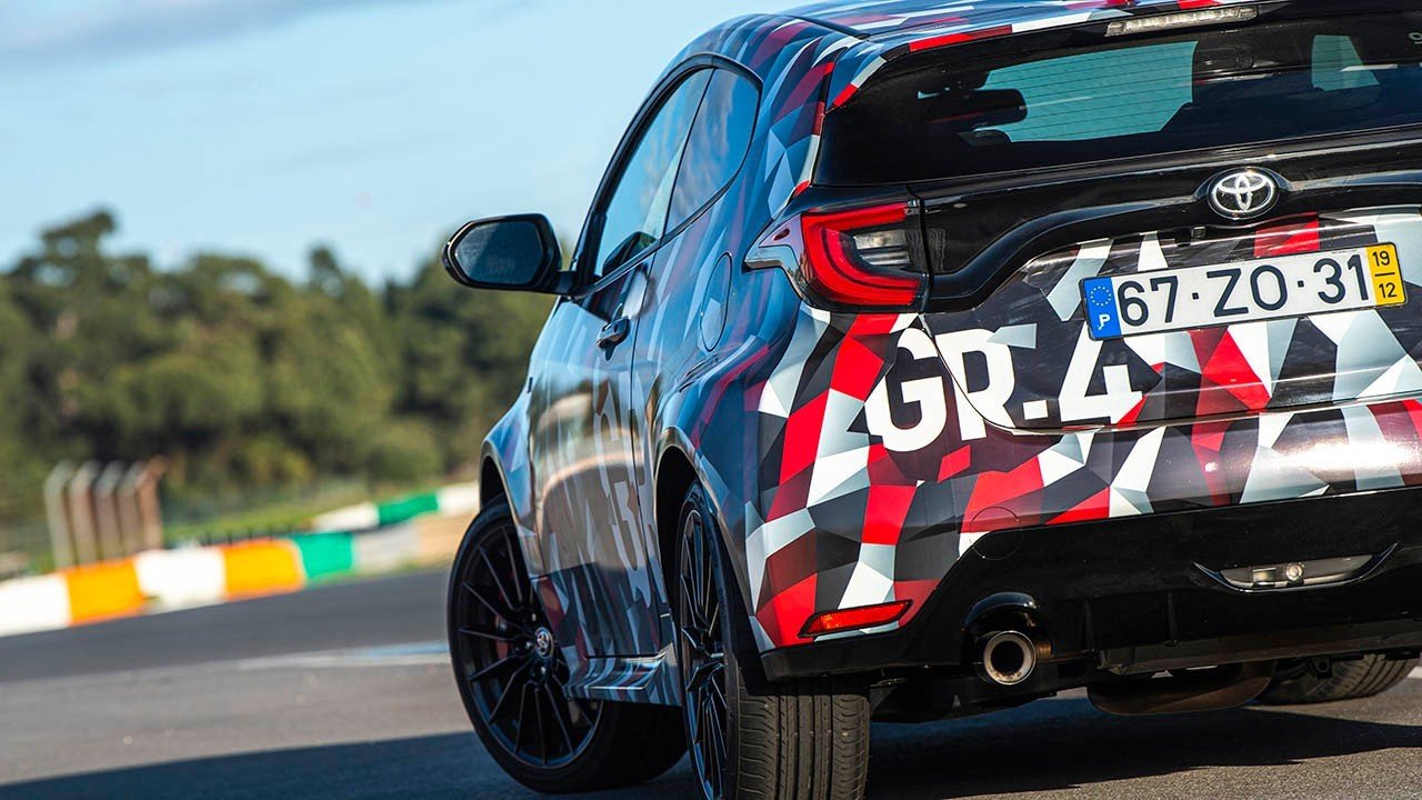 TOYOTA YARIS GR-4 SERÁ EQUIPADO COM UM MOTOR 1.6 DE 3 CILINDROS COM 250 CV, foto 12
