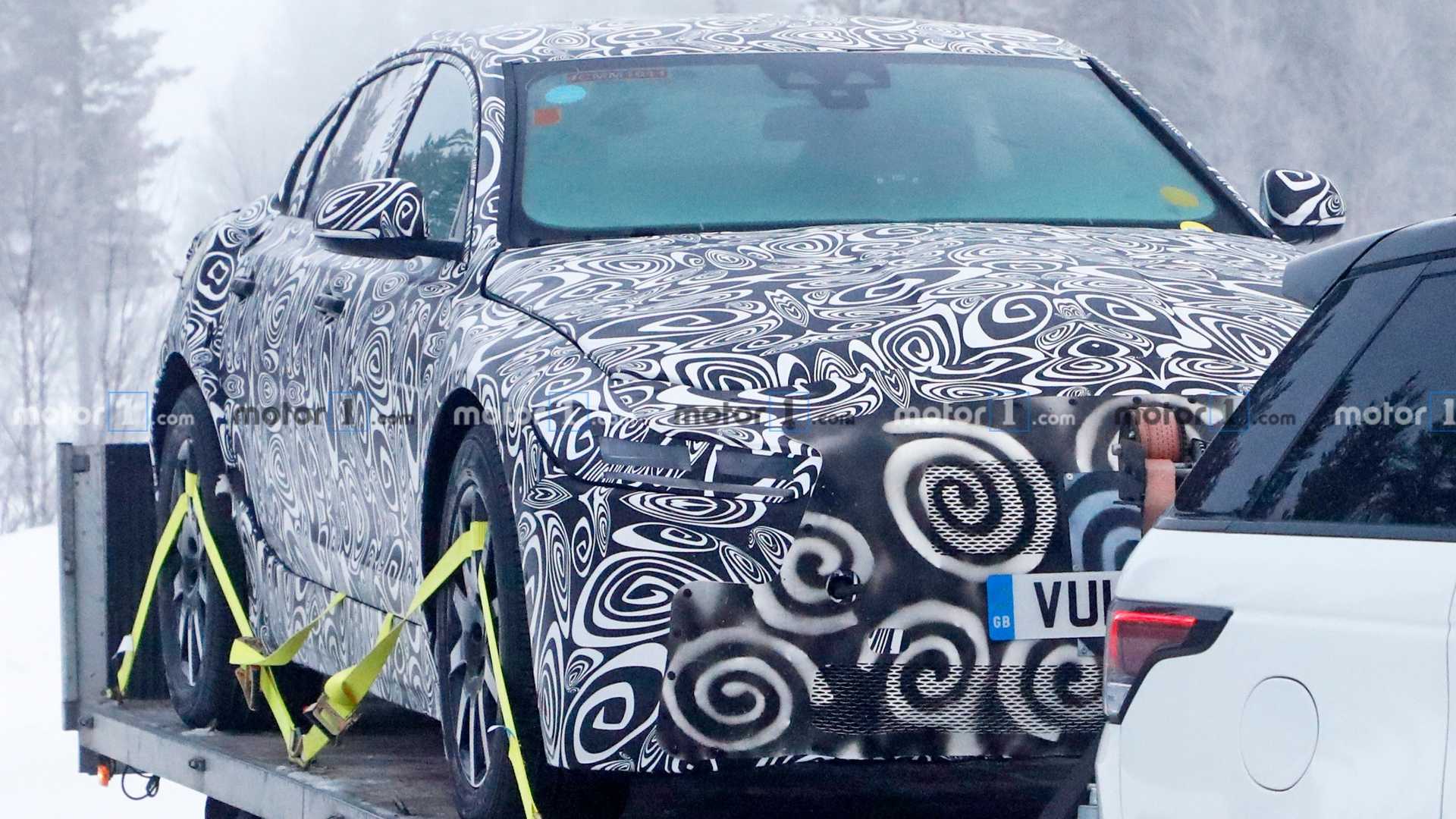 SURGEM AS PRIMEIRAS FOTOS FLAGRANTES DO JAGUAR XJ ELÉTRICO EM TESTES DE INVERNO, foto 10