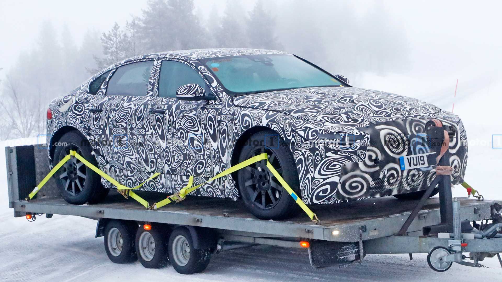 SURGEM AS PRIMEIRAS FOTOS FLAGRANTES DO JAGUAR XJ ELÉTRICO EM TESTES DE INVERNO, foto 13