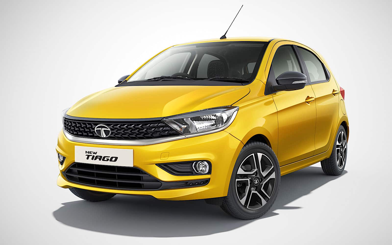 TATA TIAGO É ATUALIZADO NA ÍNDIA, foto 1