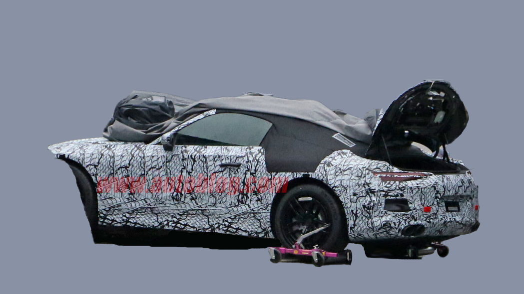 MERCEDES-BENZ SL 2021: FLAGRADA A NOVA GERAÇÃO DO CONVERSÍVEL DE LUXO, foto 3