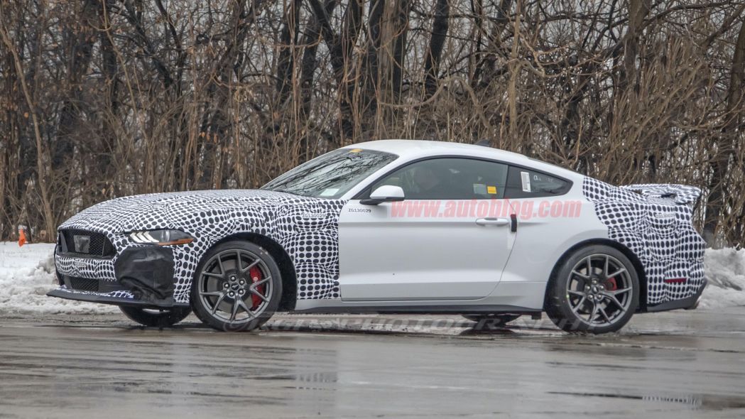 FLAGRADO O PRIMEIRO PROTÓTIPO DO SUPOSTO FORD MUSTANG MACH 1, foto 3