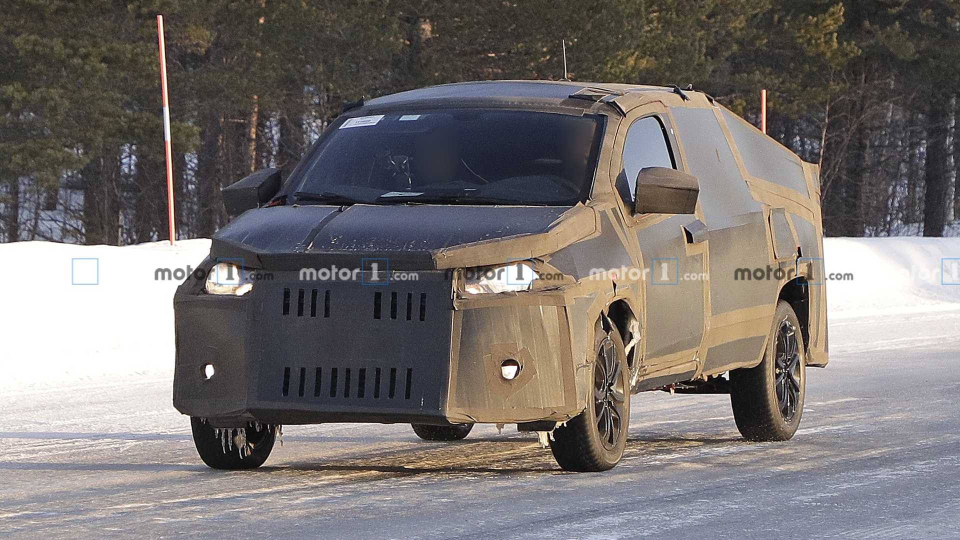 FIAT MOBI PICK-UP: UMA CIBERTRUCK À LA ITALIANA, foto 3