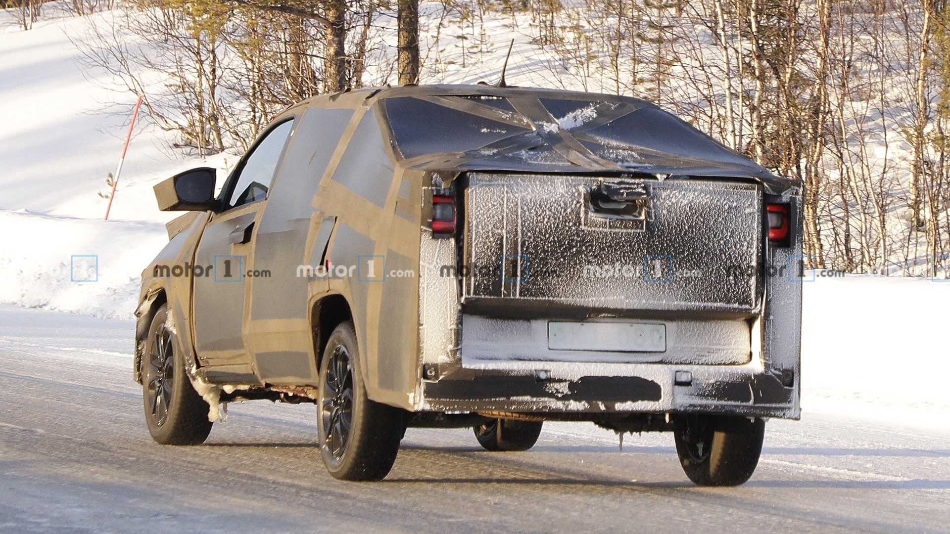 FIAT MOBI PICK-UP: UMA CIBERTRUCK À LA ITALIANA, foto 13