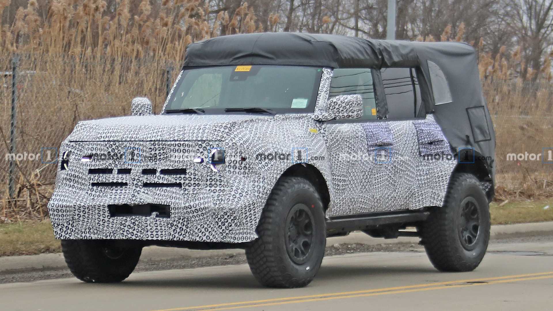 IMAGENS FLAGRANTES MOSTRAM O FORD BRONCO COM UM ASPECTO OFF-ROAD SIMILAR AO RAPTOR, foto 4