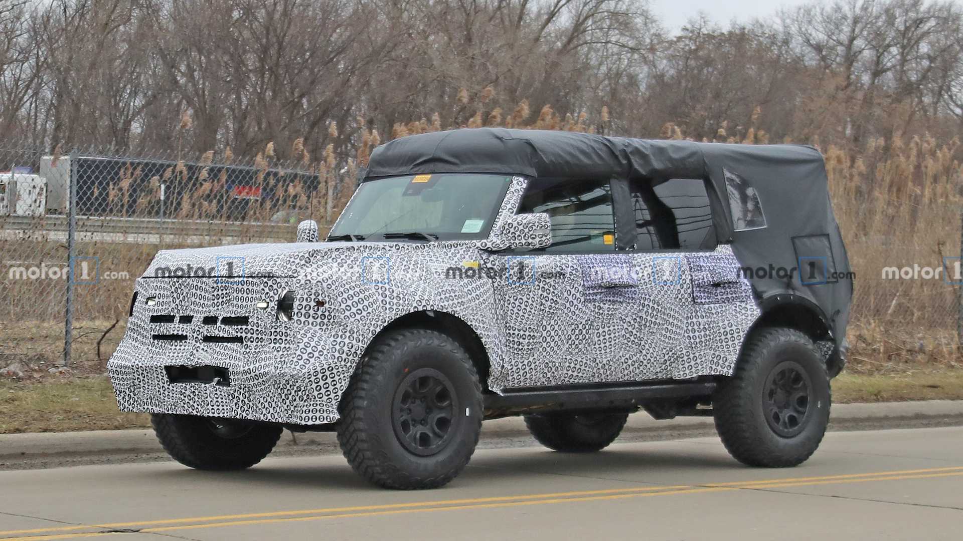 IMAGENS FLAGRANTES MOSTRAM O FORD BRONCO COM UM ASPECTO OFF-ROAD SIMILAR AO RAPTOR, foto 6