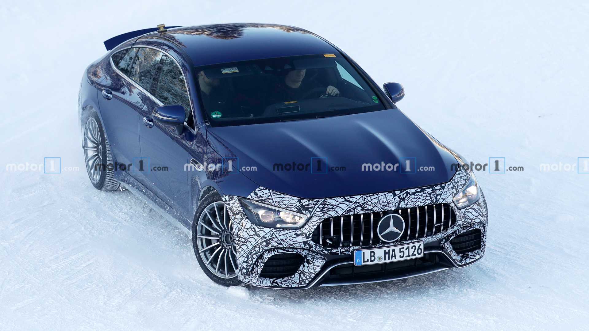 NOVO MERCEDES-AMG GT 73 4 PORTAS HÍBRIDO JÁ ESTÁ SENDO TESTADO NA NEVE, foto 3