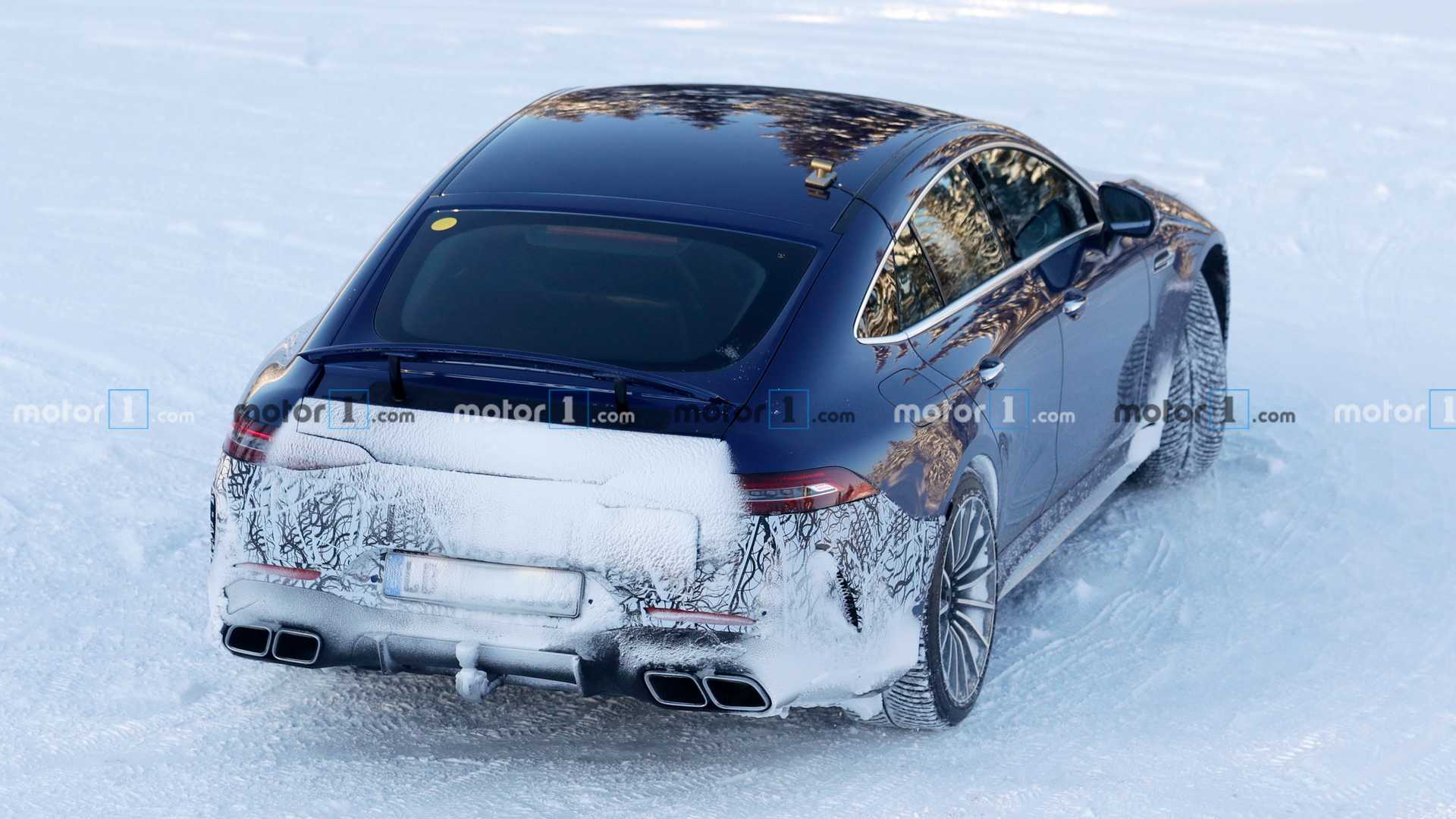 NOVO MERCEDES-AMG GT 73 4 PORTAS HÍBRIDO JÁ ESTÁ SENDO TESTADO NA NEVE, foto 18