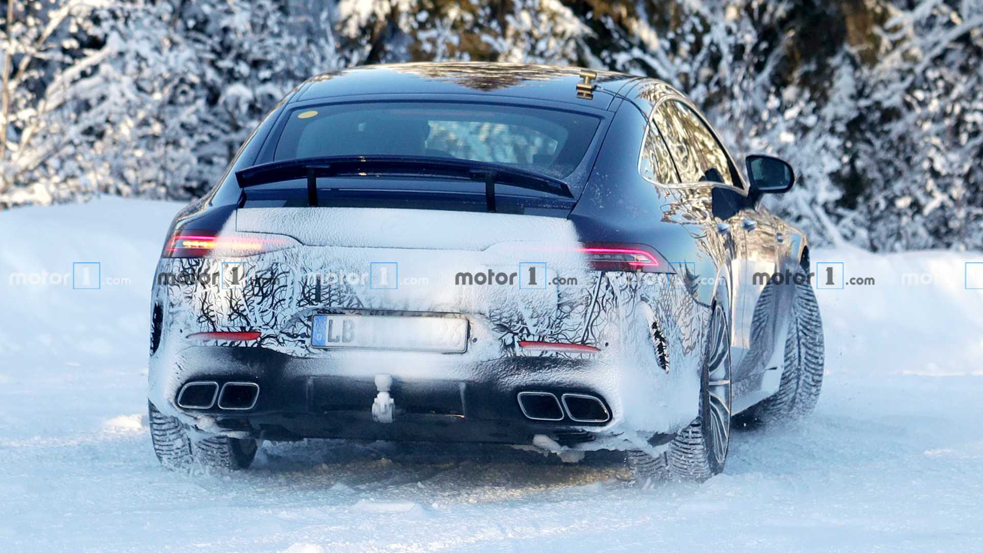 NOVO MERCEDES-AMG GT 73 4 PORTAS HÍBRIDO JÁ ESTÁ SENDO TESTADO NA NEVE, foto 20