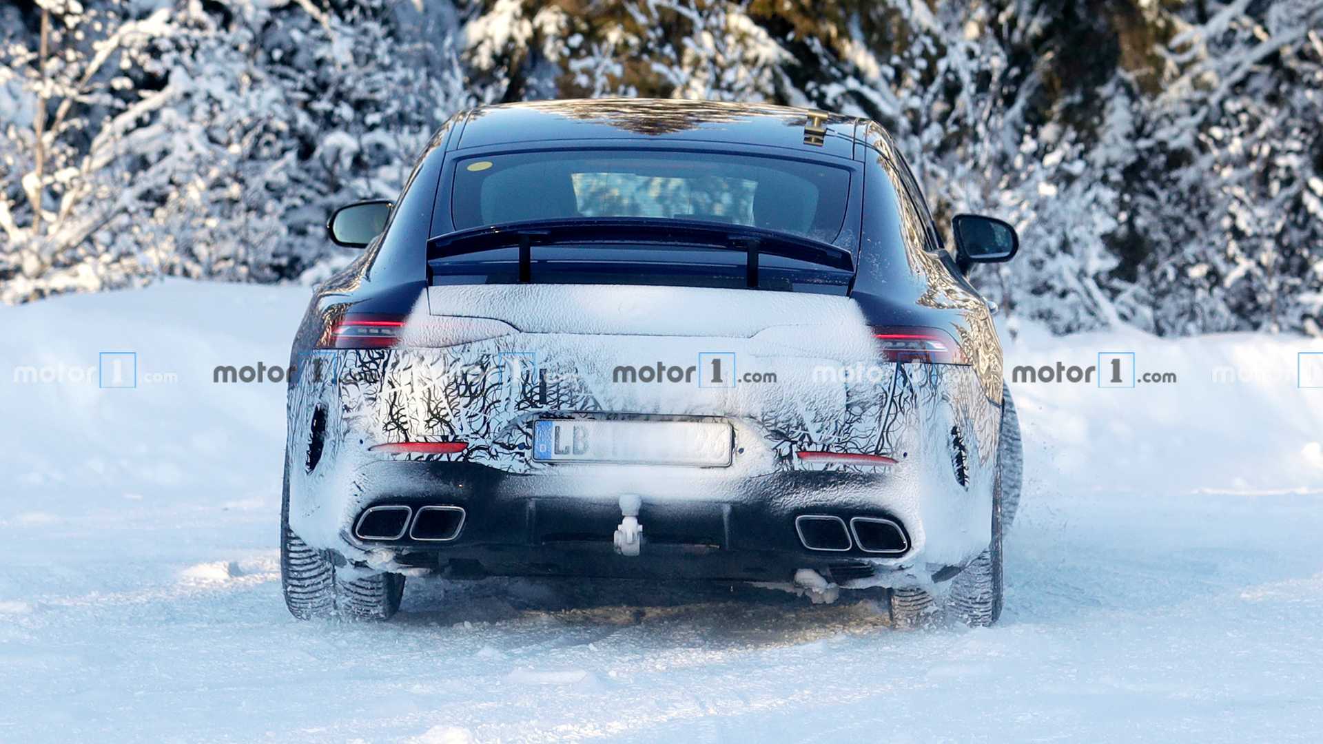 NOVO MERCEDES-AMG GT 73 4 PORTAS HÍBRIDO JÁ ESTÁ SENDO TESTADO NA NEVE, foto 21
