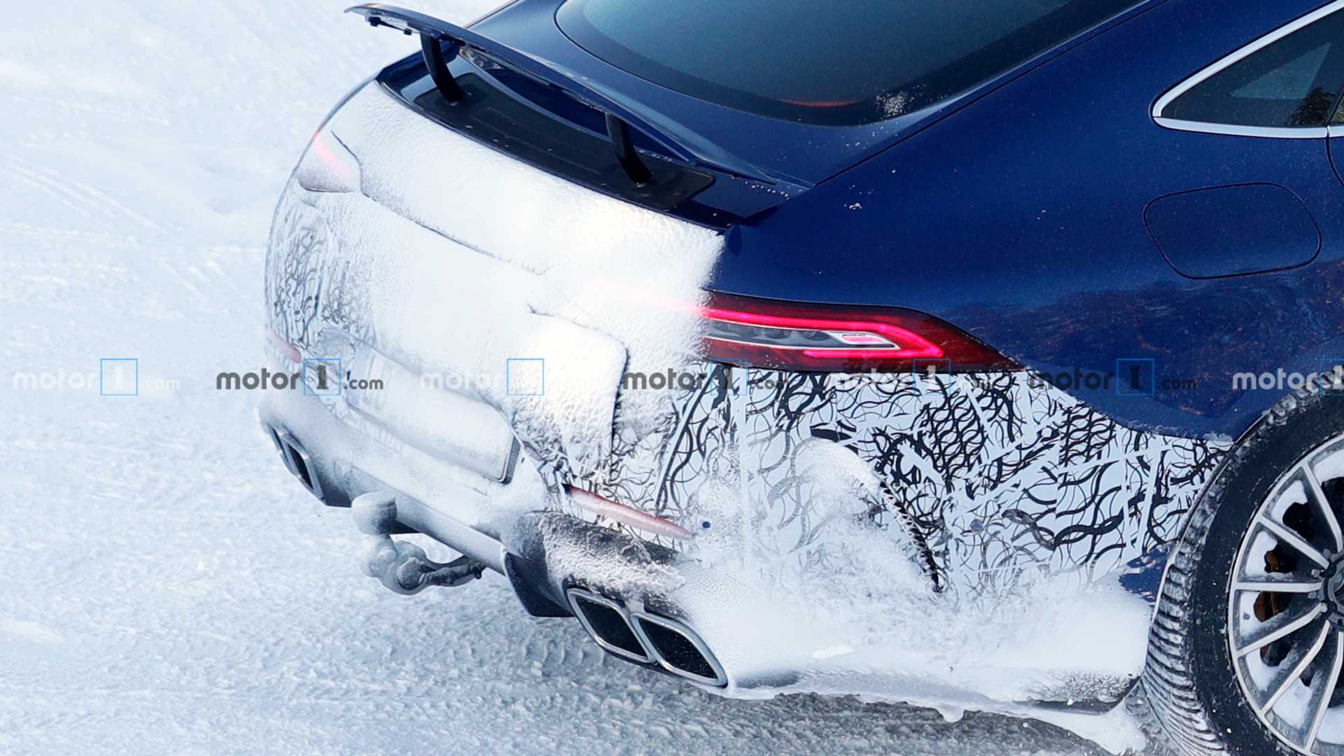NOVO MERCEDES-AMG GT 73 4 PORTAS HÍBRIDO JÁ ESTÁ SENDO TESTADO NA NEVE, foto 22