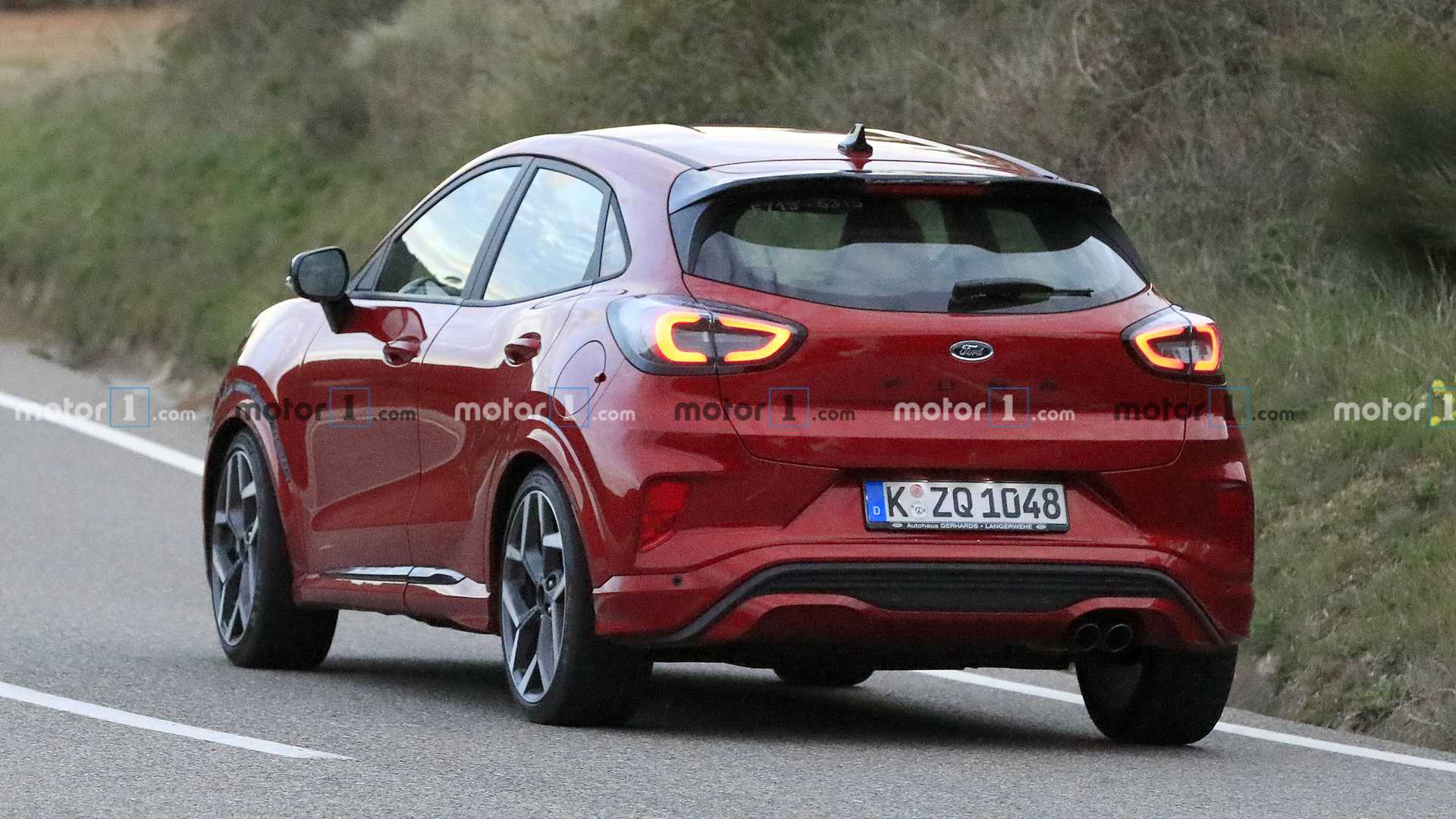 FORD PUMA ST: VERSÃO APIMENTADA DO CROSSOVER CHEGARÁ AINDA ESTE ANO, foto 9