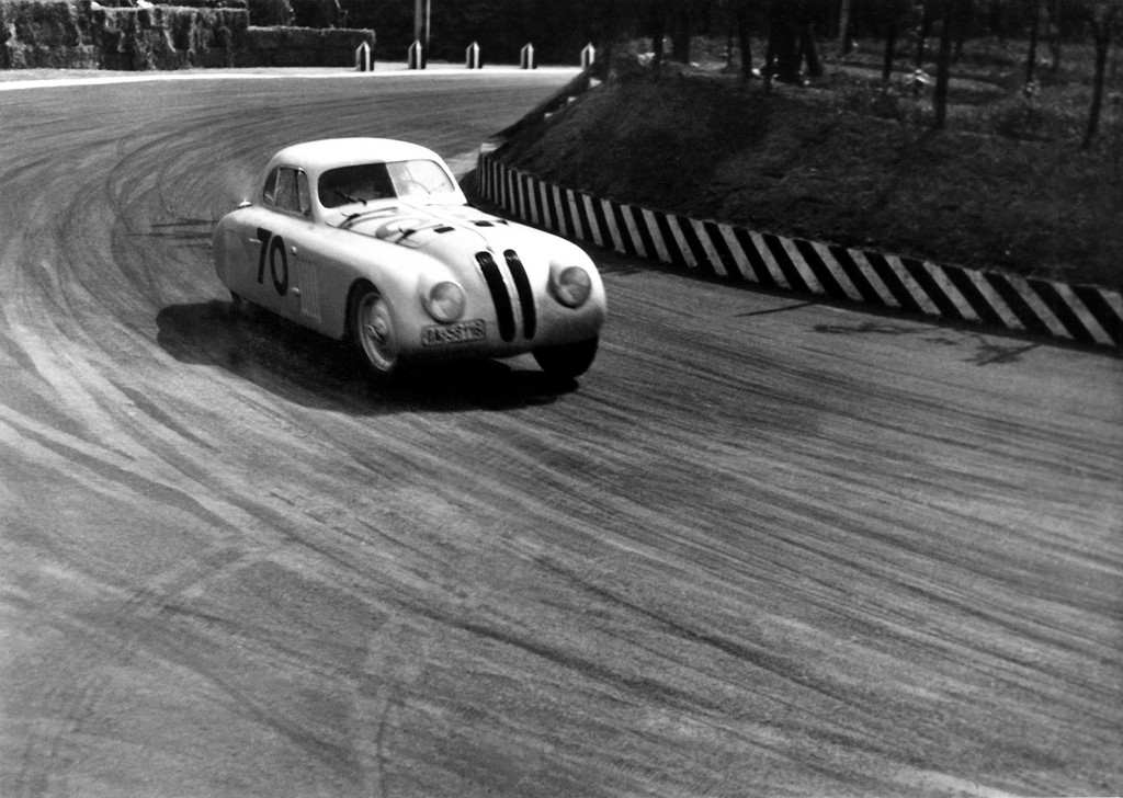 MOTORES BMW BOXER - UM SÉCULO DE UMA HISTÓRIA VISIONÁRIA E POTENTE, foto 11