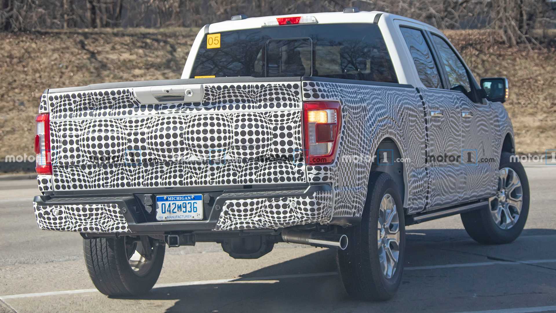 FUTURO FORD F-150 2021 MOSTRA PELA PRIMEIRA VEZ A SUA NOVA FRENTE, foto 11