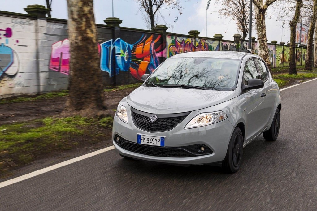 LANCIA YPSILON HYBRID ESTREIA NA ITÁLIA, foto 1