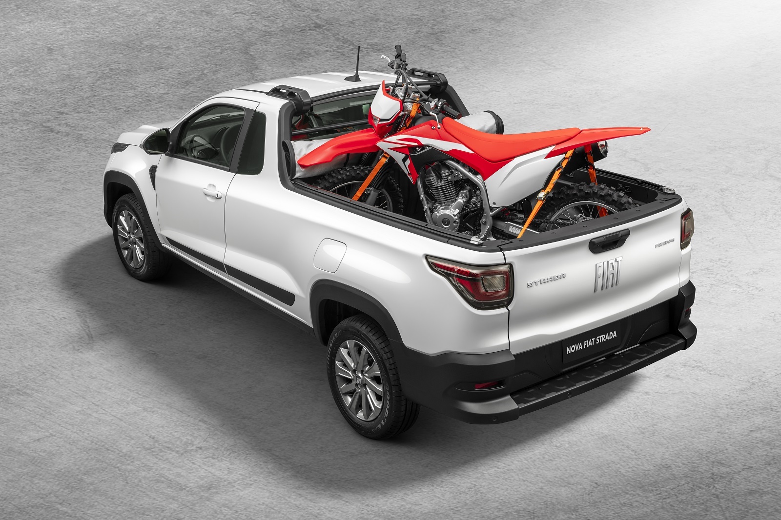 FIAT APRESENTA MAIS DETALHES DA NOVA STRADA EM SITE EXCLUSIVO, foto 1