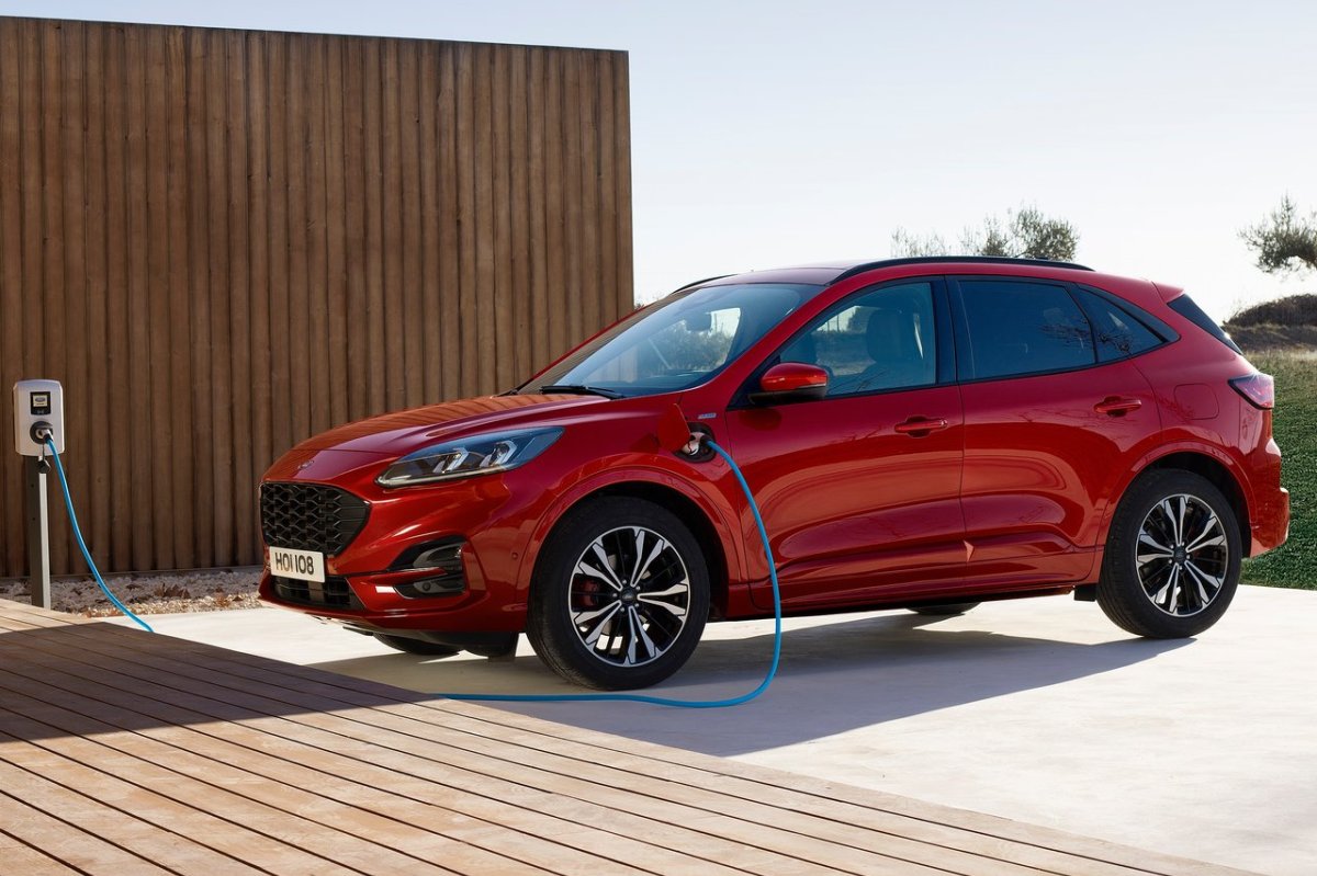 NOVO FORD KUGA PHEV É O CARRO MAIS SILENCIOSO DA FORD, foto 1