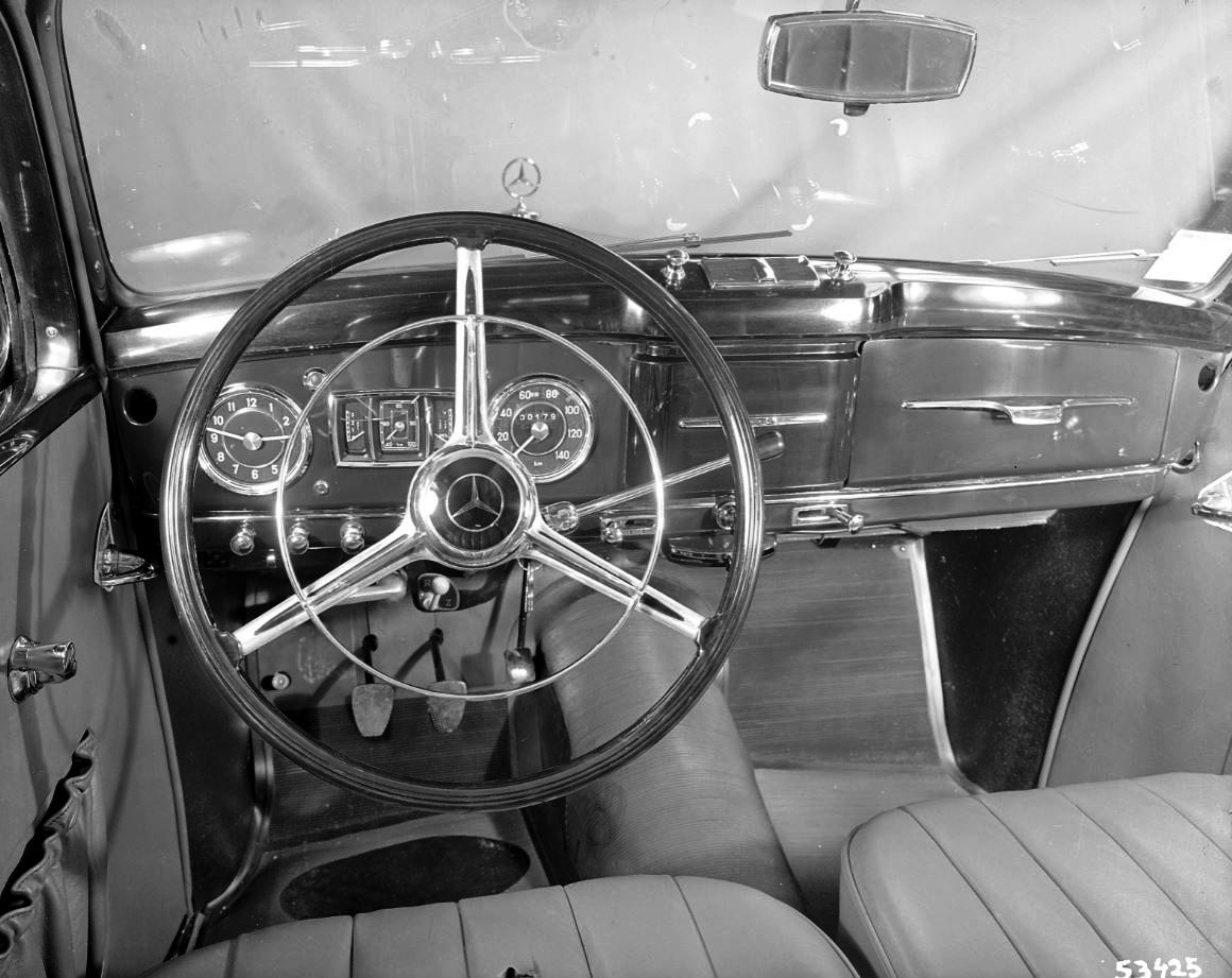 MERCEDES-BENZ CELEBRA 120 ANOS NO DESENVOLVIMENTO DE VOLANTES DE DIREÇÃO, foto 2