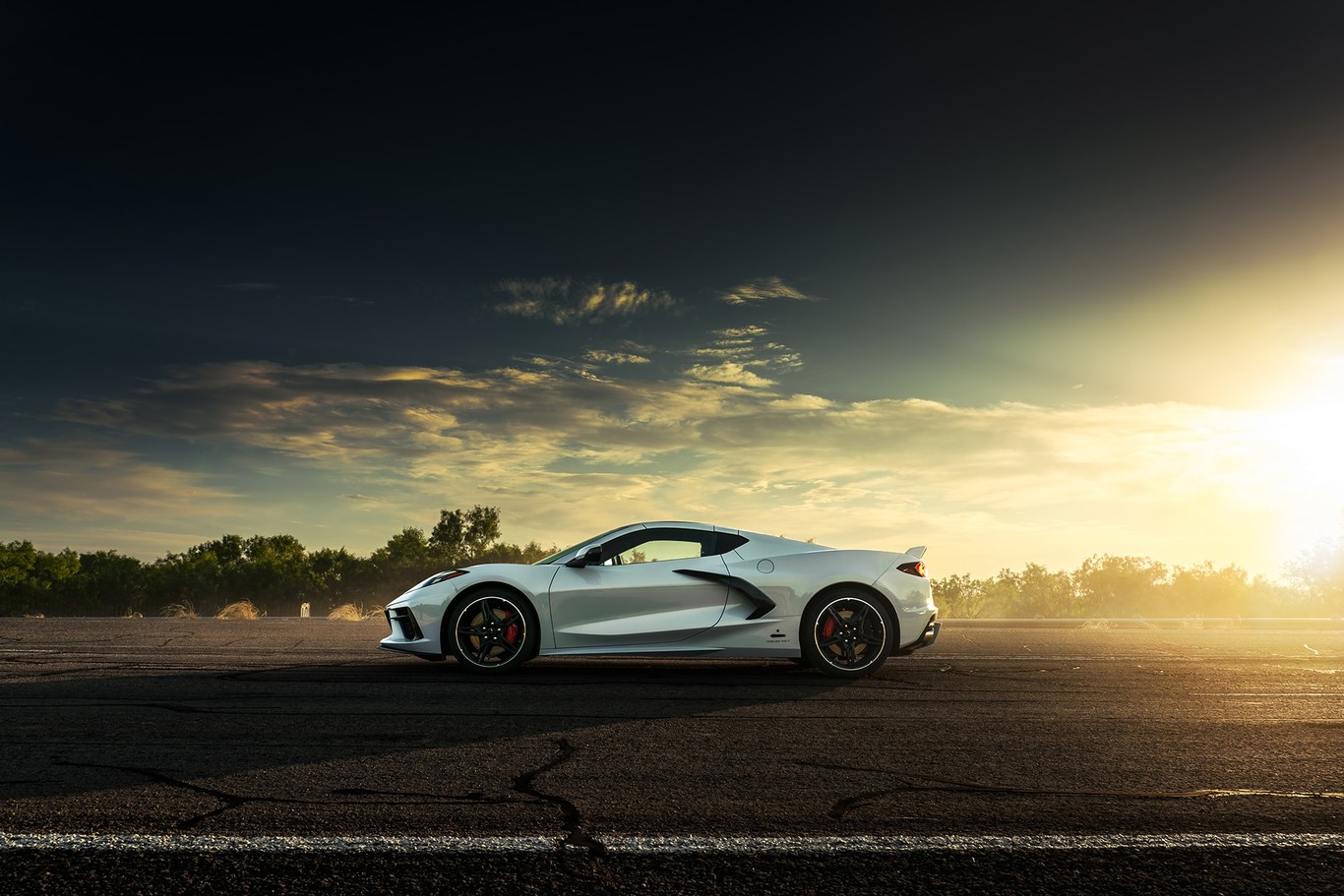 CHEVROLET CORVETTE C8 PREPARADO PELA HENNESSEY ROMPE A BARREIRA DOS 300 KM/H, foto 2