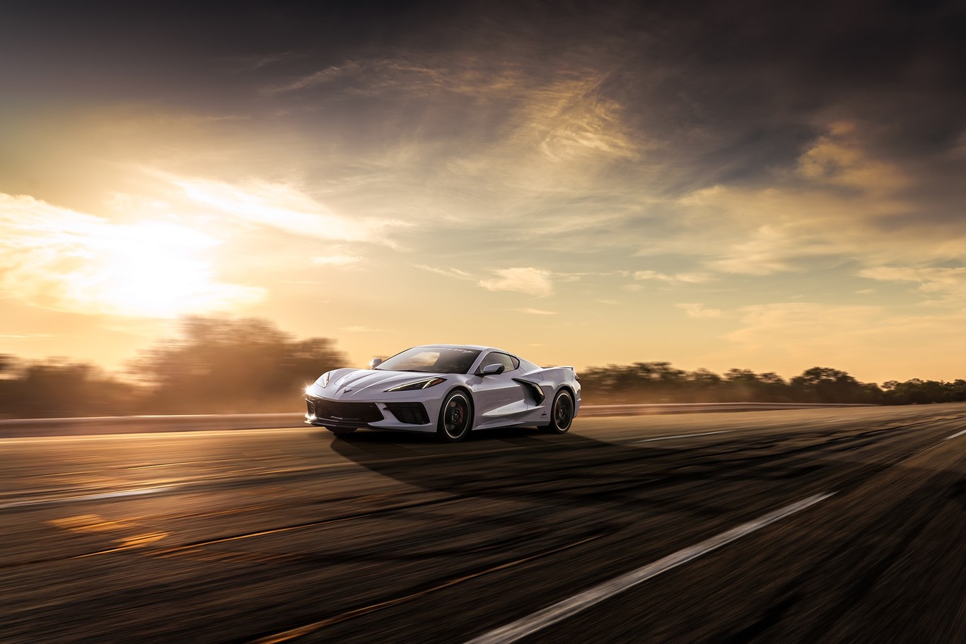 CHEVROLET CORVETTE C8 PREPARADO PELA HENNESSEY ROMPE A BARREIRA DOS 300 KM/H, foto 3