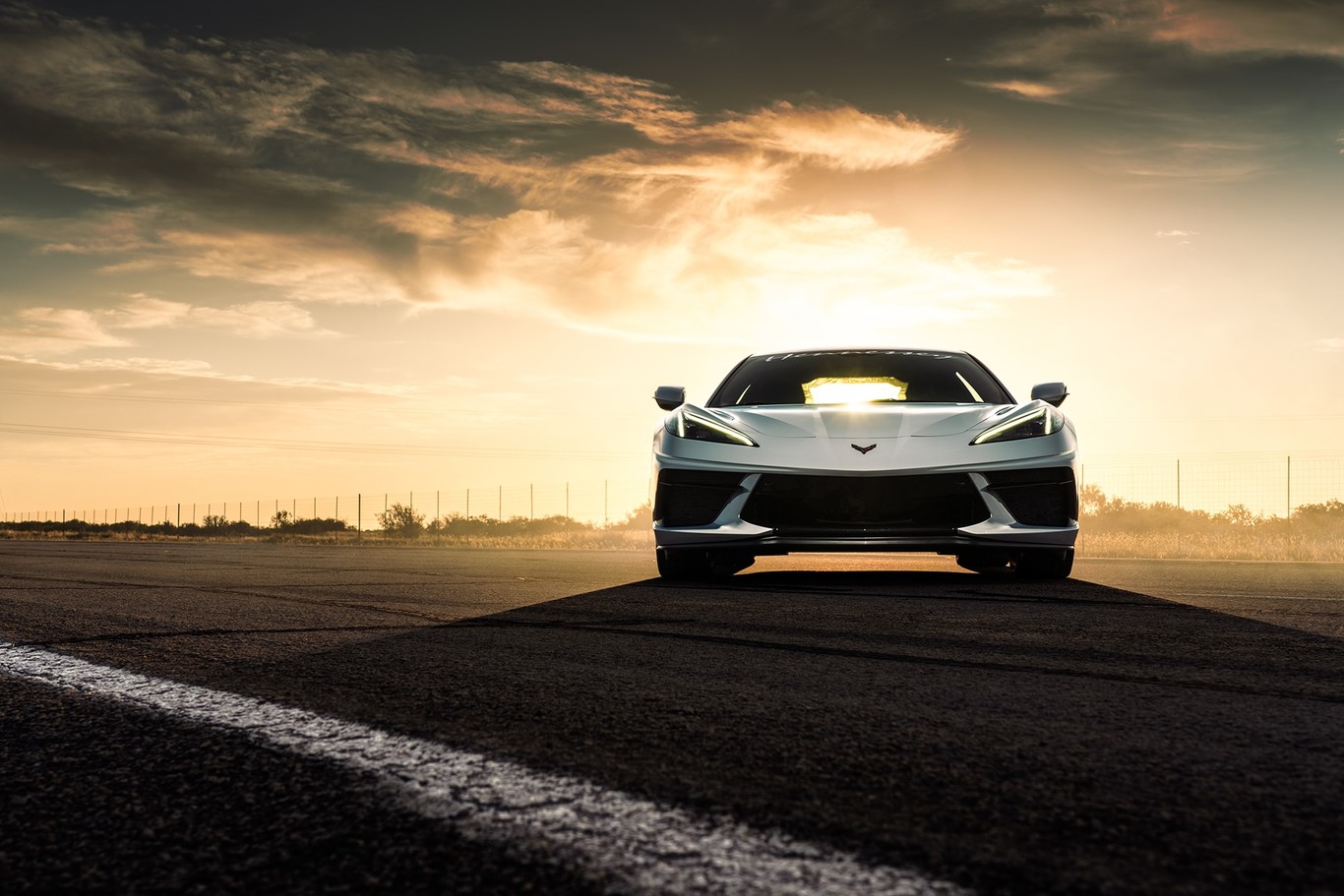 CHEVROLET CORVETTE C8 PREPARADO PELA HENNESSEY ROMPE A BARREIRA DOS 300 KM/H, foto 4