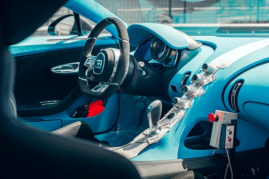 BUGATTI CHIRON PUR SPORT SE PREPARA NO CIRCUITO ALEMÃO DE BILSTER BERG, foto 14