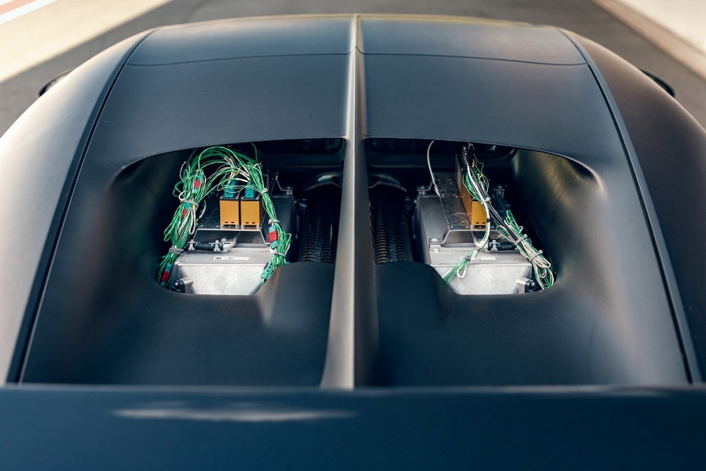 BUGATTI CHIRON PUR SPORT SE PREPARA NO CIRCUITO ALEMÃO DE BILSTER BERG, foto 20