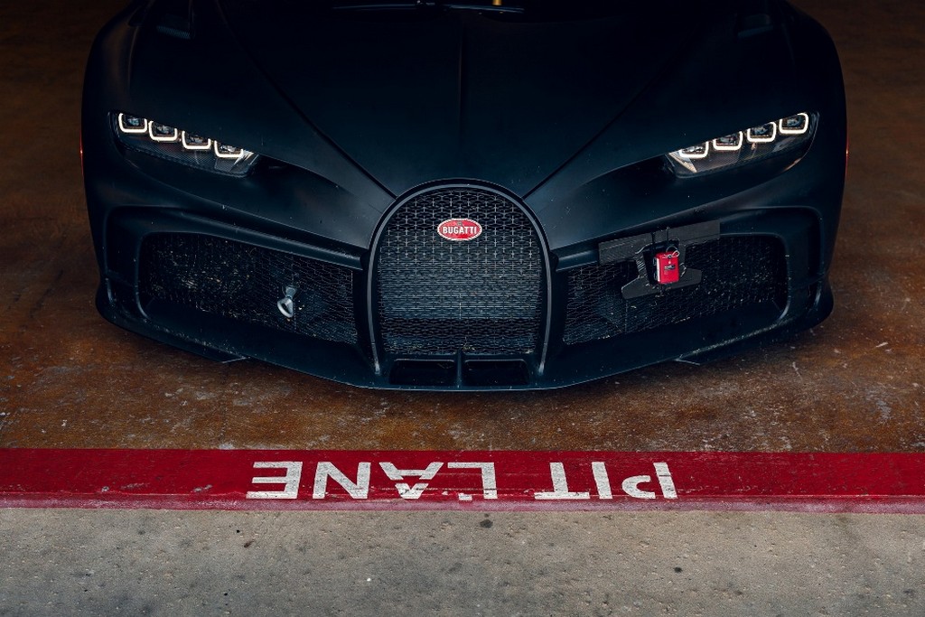 BUGATTI CHIRON PUR SPORT SE PREPARA NO CIRCUITO ALEMÃO DE BILSTER BERG, foto 23
