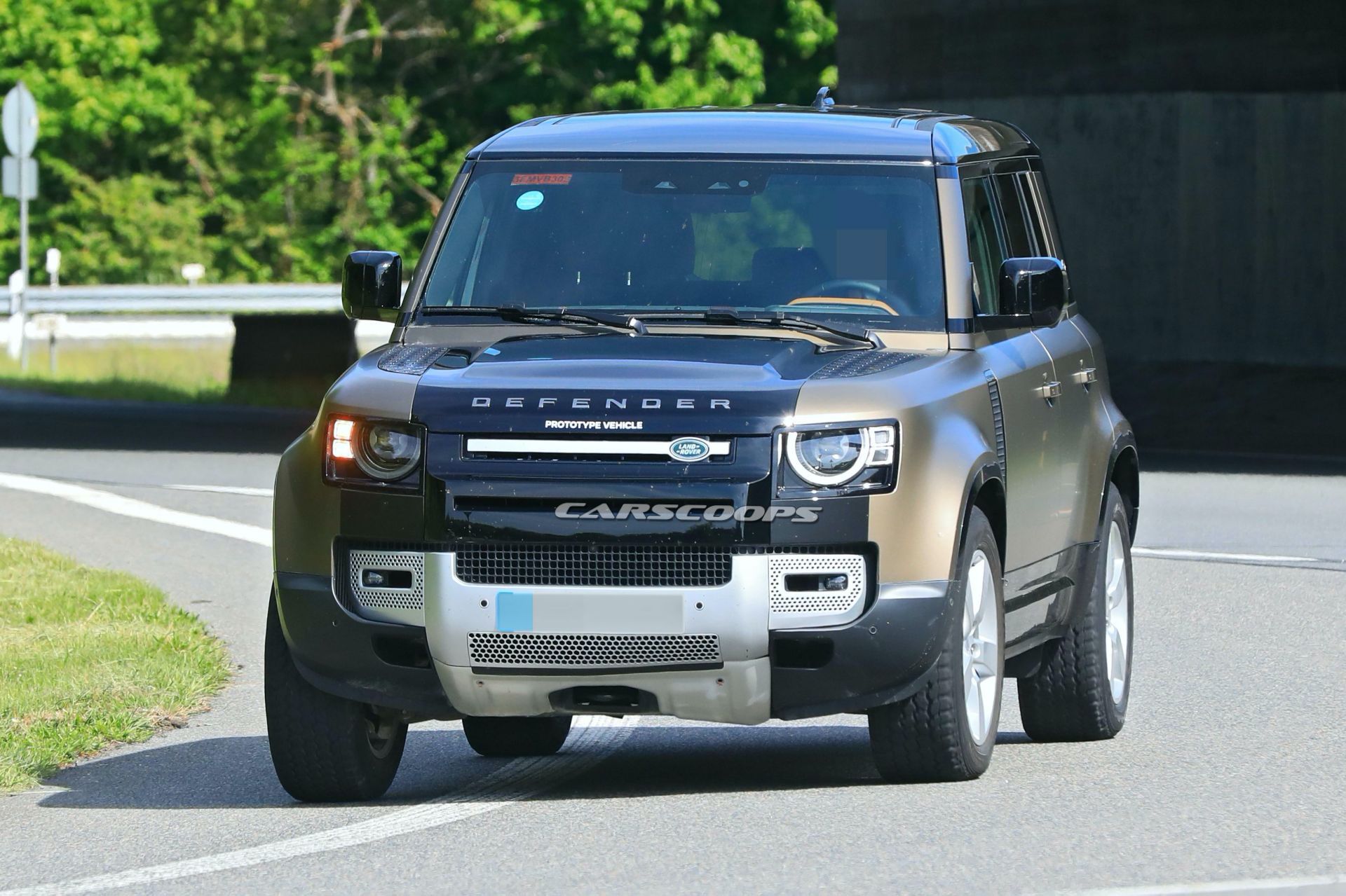 LAND ROVER DEFENDER V8 2021: EXTRA DE POTÊNCIA PARA BRIGAR COM O MERCEDES-AMG G 63, foto 2