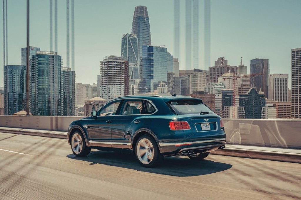 FABRICADO O BENTLEY BENTAYGA NÚMERO 20.000: OS SUV SÃO UM SUCESSO TAMBÉM NO SEGMENTO DE LUXO, foto 4