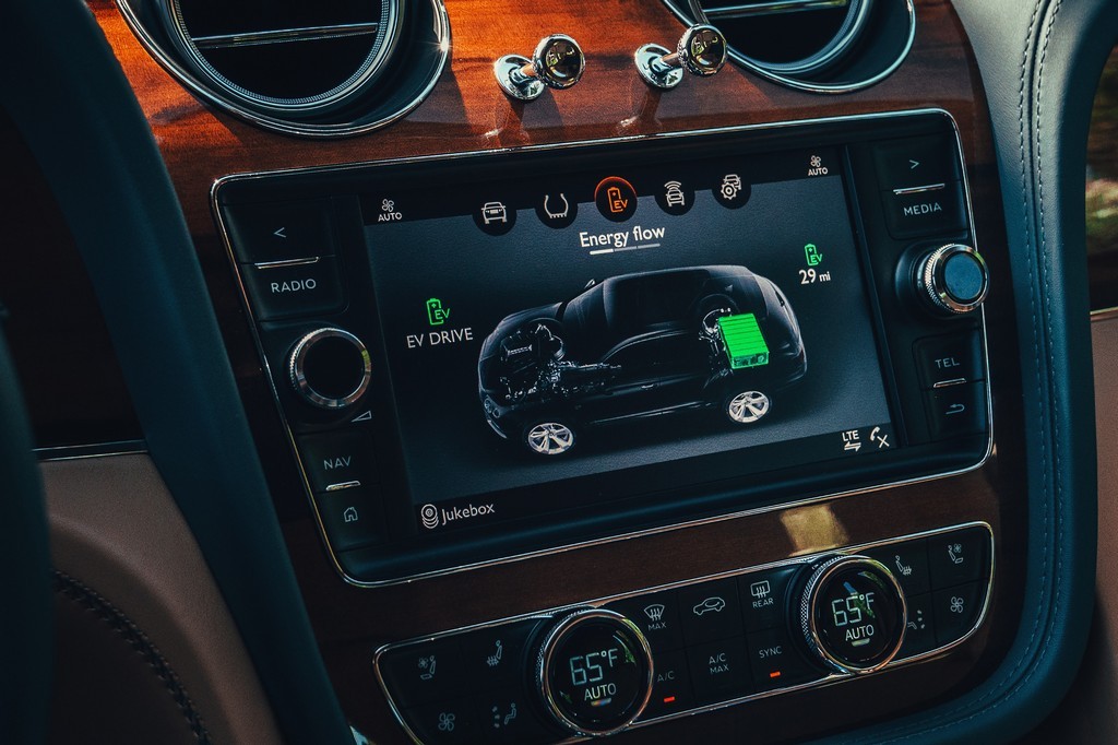FABRICADO O BENTLEY BENTAYGA NÚMERO 20.000: OS SUV SÃO UM SUCESSO TAMBÉM NO SEGMENTO DE LUXO, foto 5