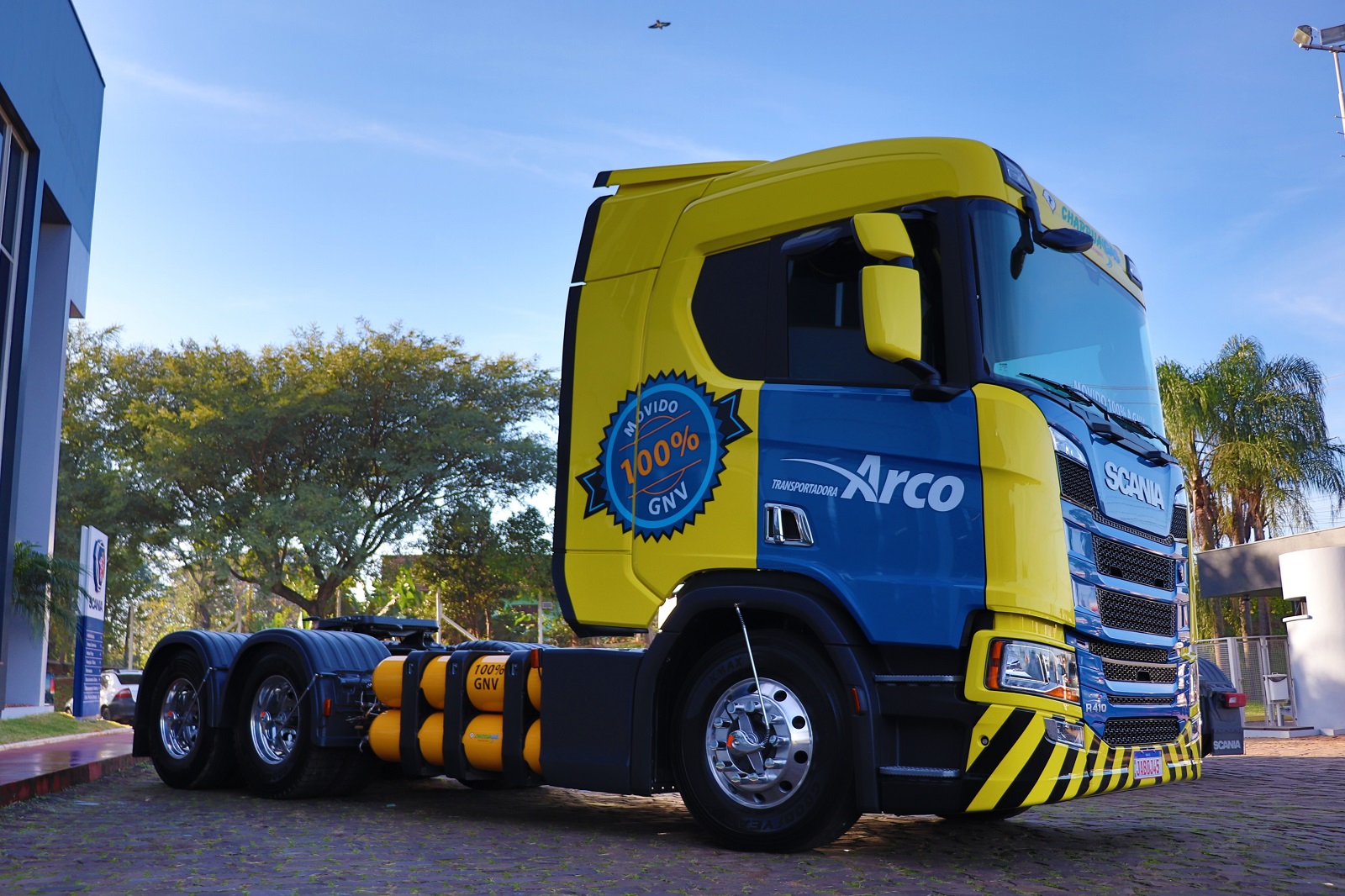 SCANIA ENTREGA PRIMEIRO CAMINHÃO MOVIDO A GNV/BIOMETANO DA REGIÃO SUL PARA GRUPO CHARRUA, foto 2