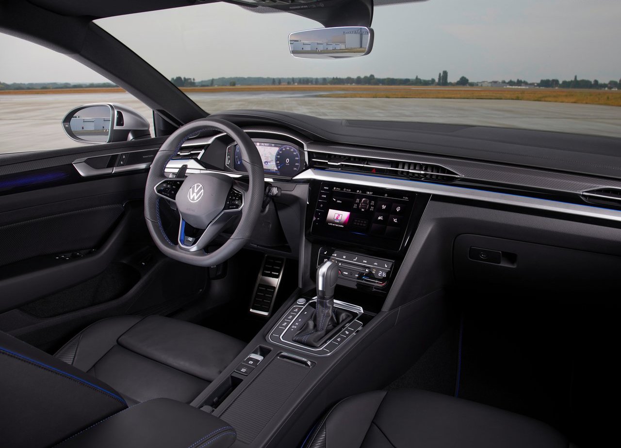 VOLKSWAGEN ARTEON R: ESPORTIVIDADE SEM RENUNCIAR O CONFORTO, foto 13